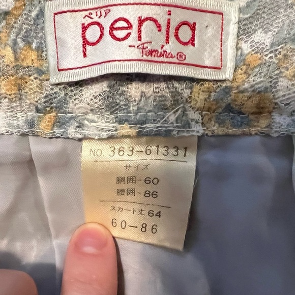 Vintage Pleated Lace Floral Midi Skirt - Picture 12 of 13